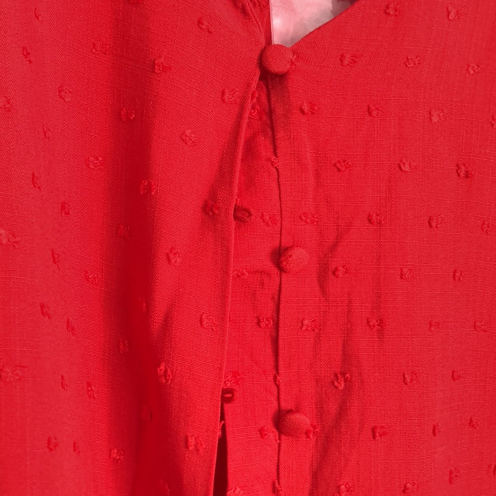 Red blouse - Picture 7 of 7